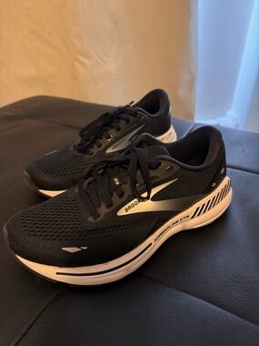 Brooks Women’s Black and White Adrenaline GTS Running Shoes